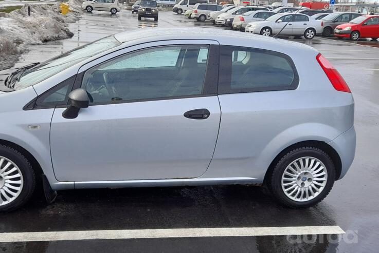 Fiat Grande Punto 1 generation Hatchback 3 doors