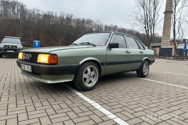 Audi 80 B2 Sedan