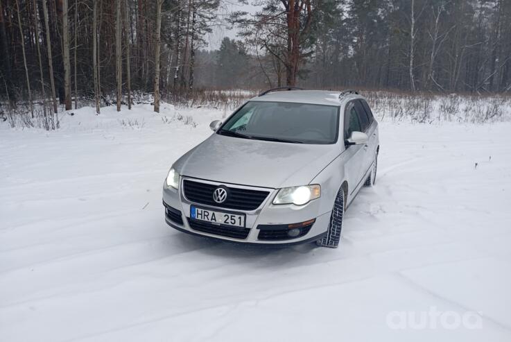 Volkswagen Passat B6 wagon 5-doors