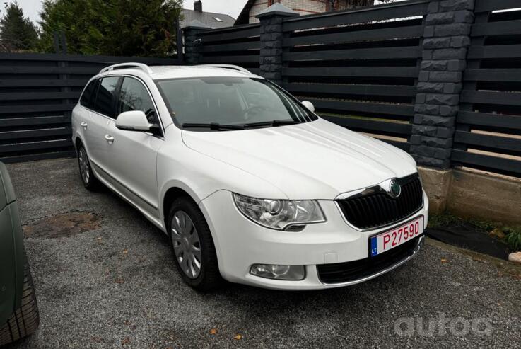 Skoda Superb 2 generation Combi wagon