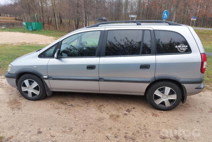 Opel Zafira A Minivan 5-doors