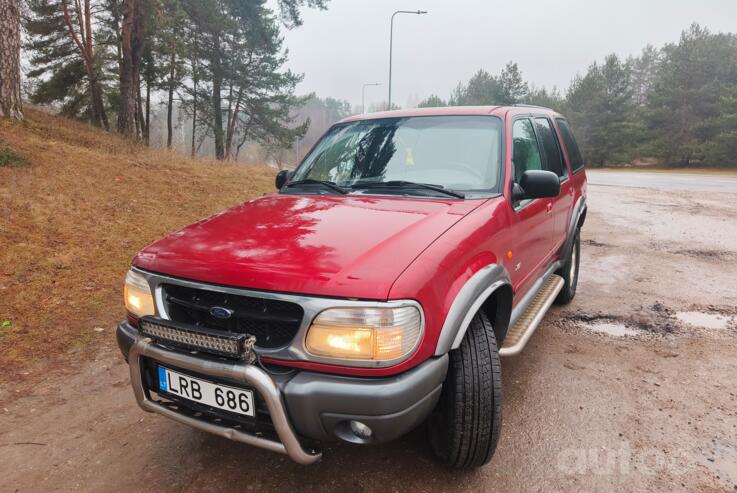 Ford Explorer 2 generation [restyling] SUV 5-doors