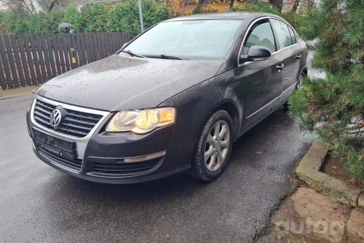 Volkswagen Passat B6 Sedan 4-doors