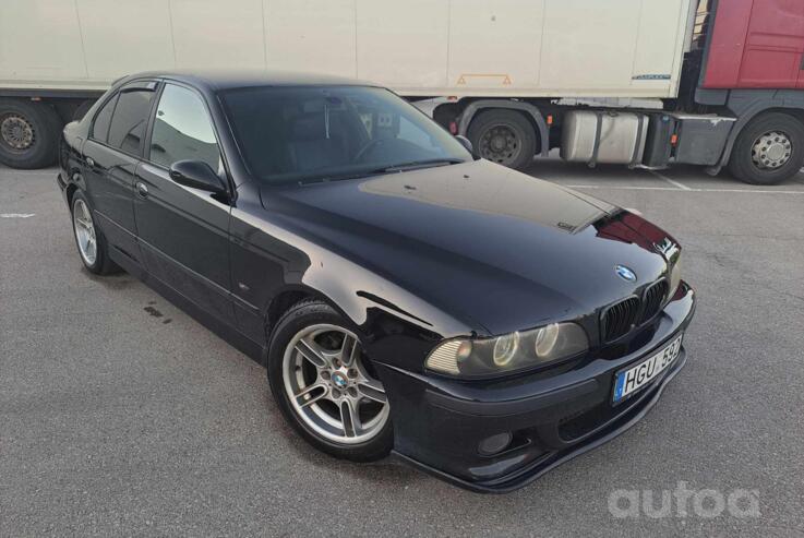 BMW 5 Series E39 Sedan 4-doors