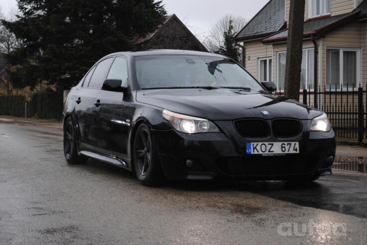 BMW 5 Series E60/E61 Sedan