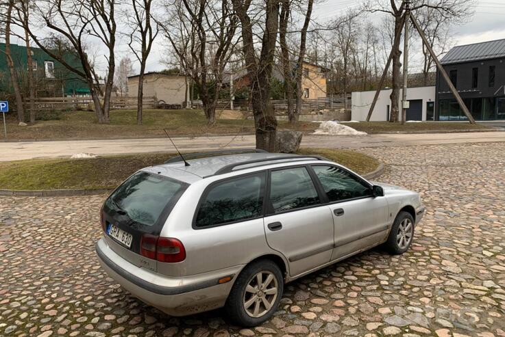 Volvo V40 1 generation wagon