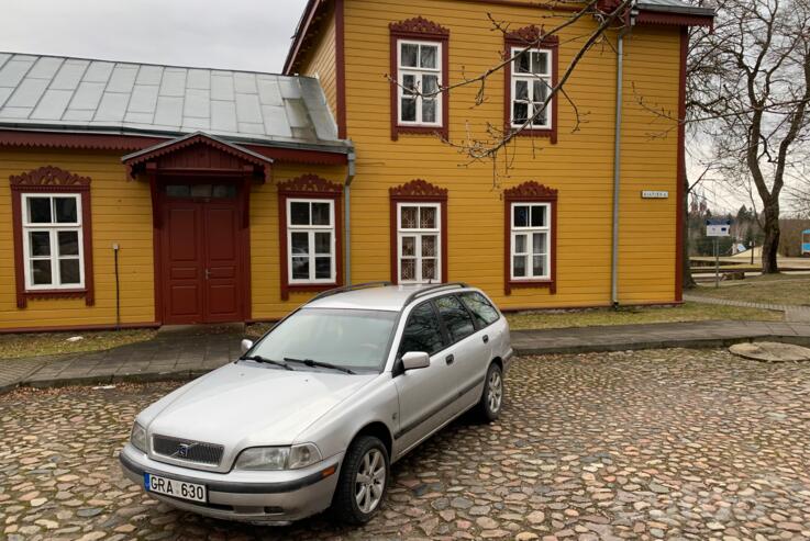Volvo V40 1 generation wagon