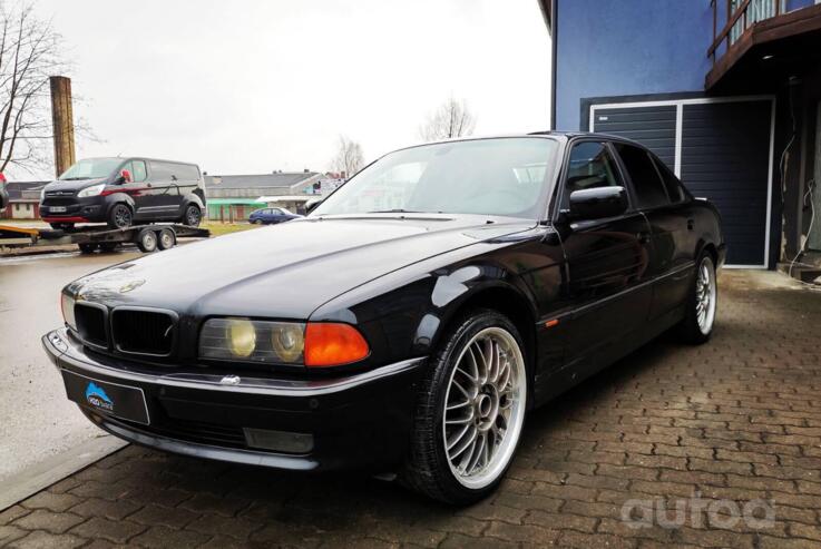 BMW 7 Series E38 Sedan