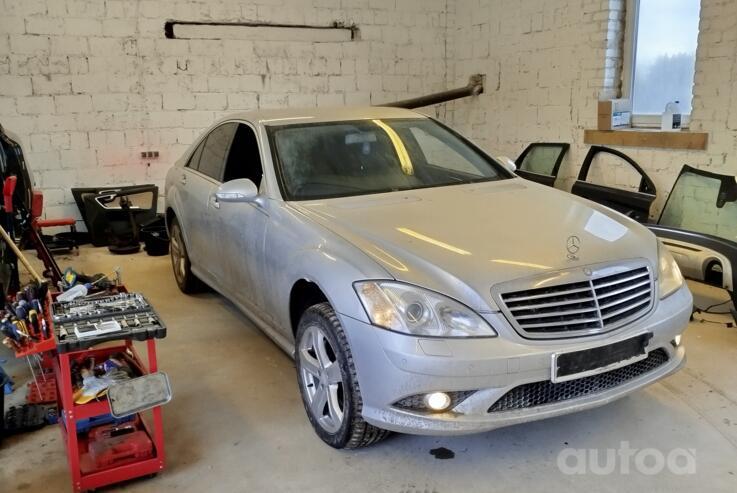 Mercedes-Benz S-Class W221 AMG Sedan 4-doors