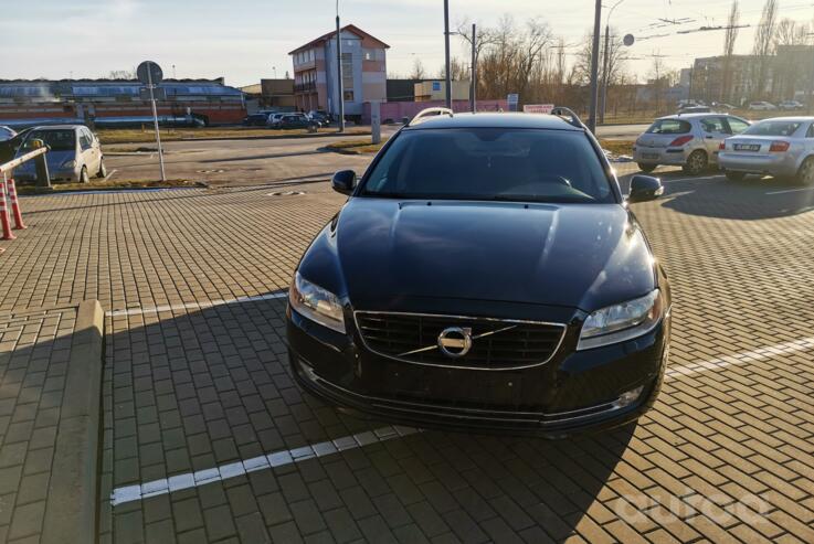 Volvo V70 3 generation wagon