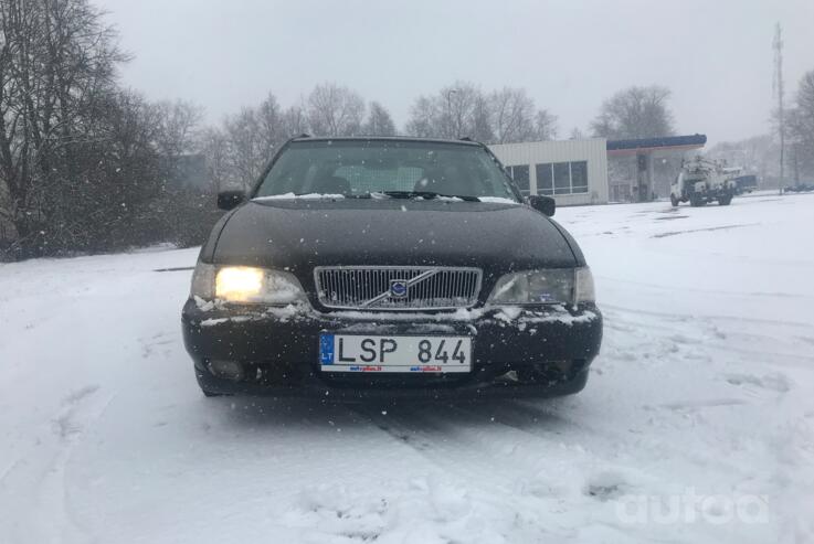 Volvo V70 1 generation wagon