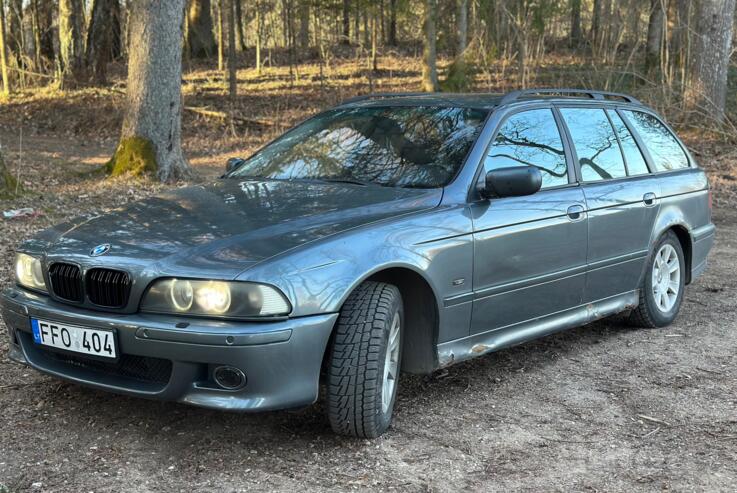 BMW 5 Series E39 Touring wagon