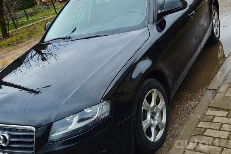Audi A4 B8/8K wagon 5-doors