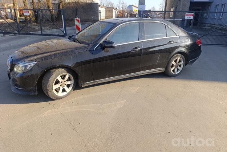 Mercedes-Benz E-Class W212/S212/C207/A207 [restyling] Sedan 4-doors