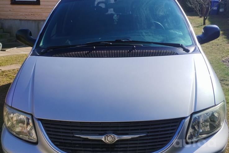 Chrysler Voyager 4 generation [restyling] Minivan