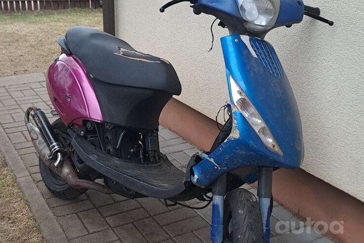 Piaggio Zip 50