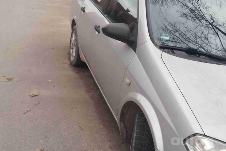 Nissan Primera