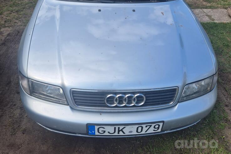Audi A4 B5 Sedan