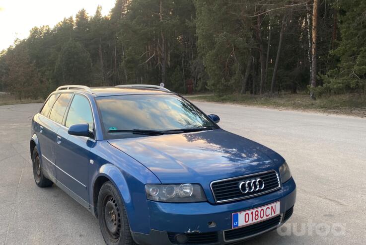 Audi A4 B6 Avant wagon 5-doors