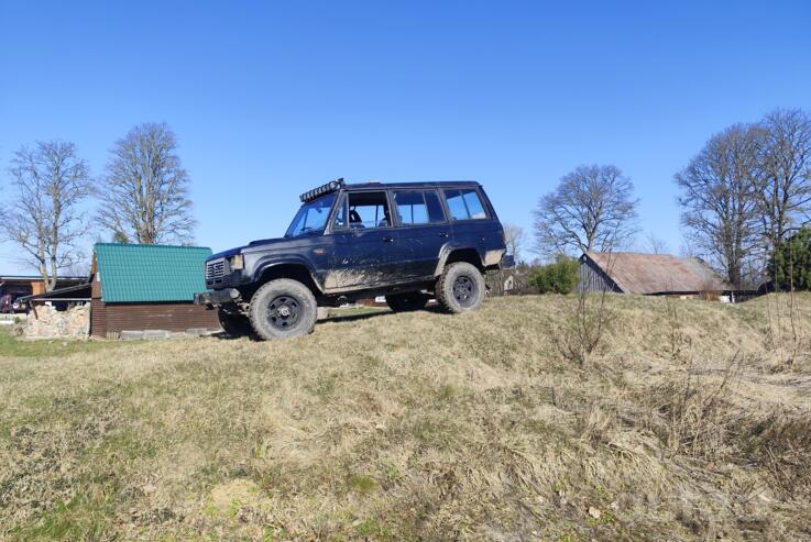 Mitsubishi Pajero 1 generation Wagon High Roof SUV 5-doors