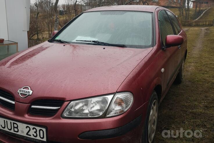 Nissan Almera N16 Hatchback 3-doors