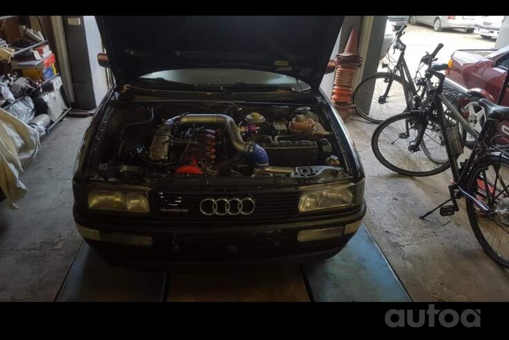 Audi 90 89/B3 Sedan