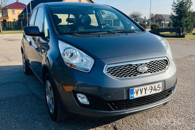 Kia Venga 1 generation Minivan