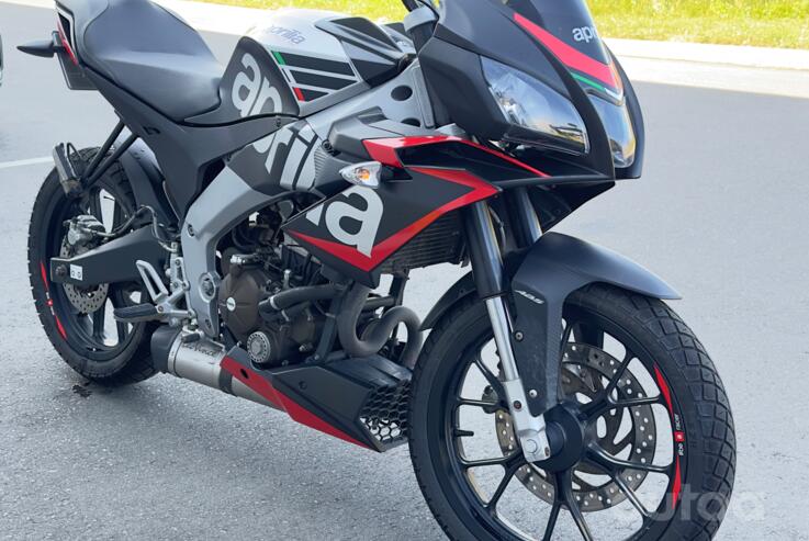Aprilia Tuono