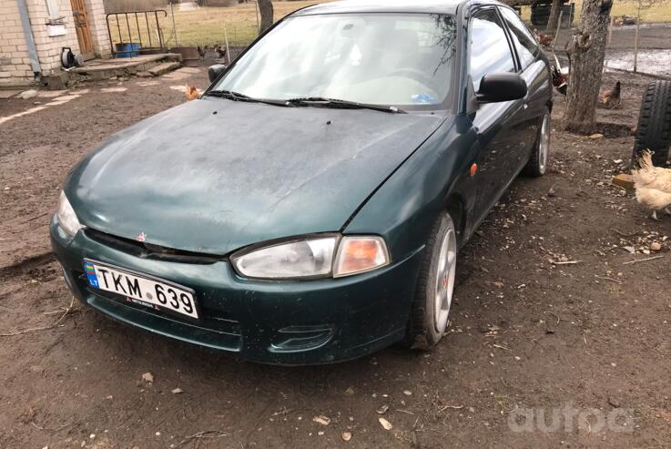 Mitsubishi Colt 5 generation
