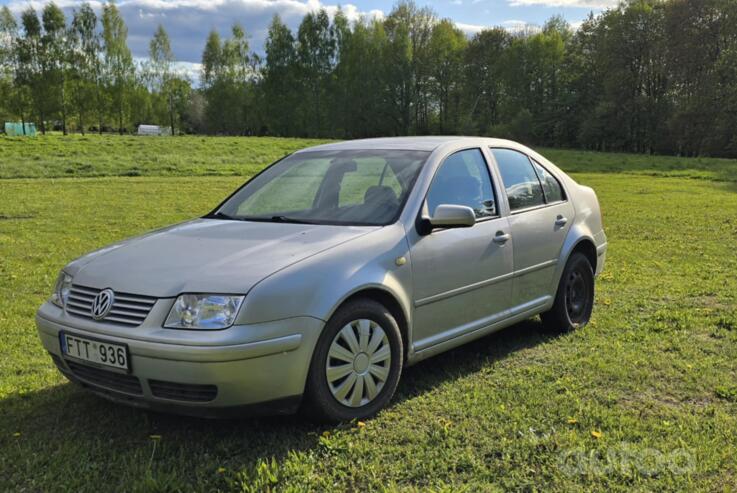 Volkswagen Bora 1 generation Sedan