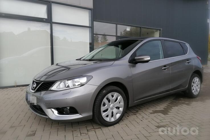 Nissan Pulsar NB17