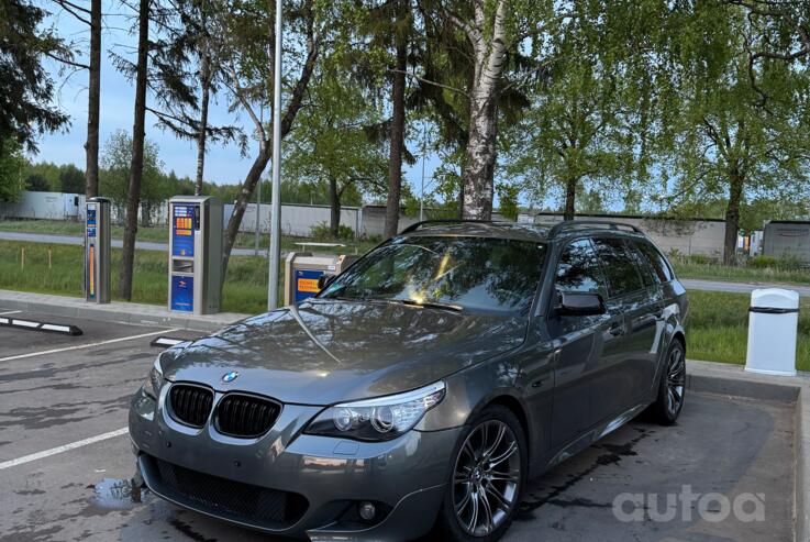 BMW 5 Series E60/E61 Touring wagon