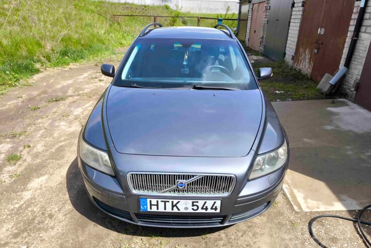 Volvo V50