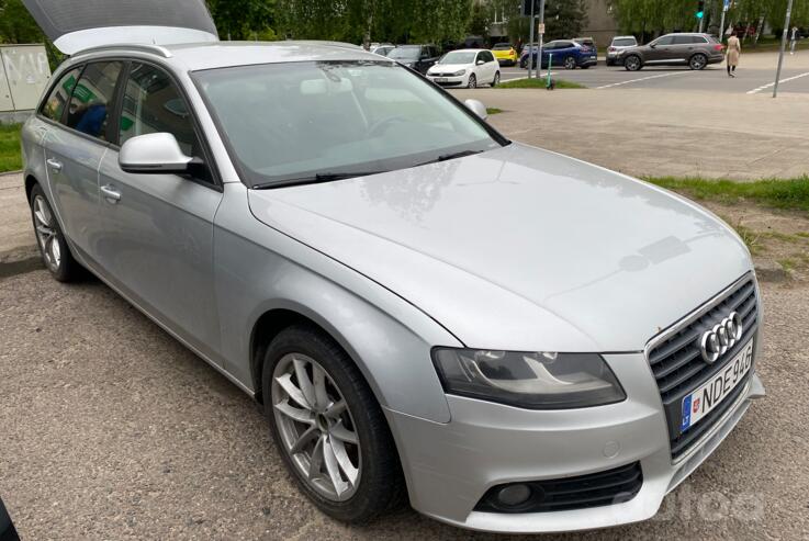 Audi A4 B8/8K wagon 5-doors