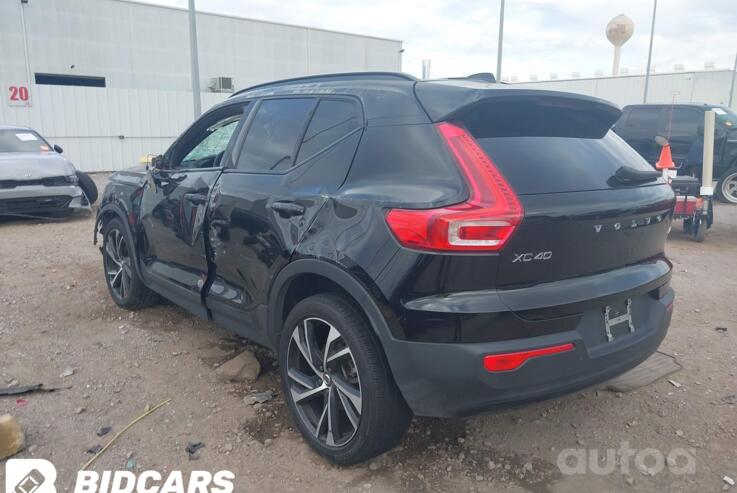 Volvo XC40 1 generation Crossover