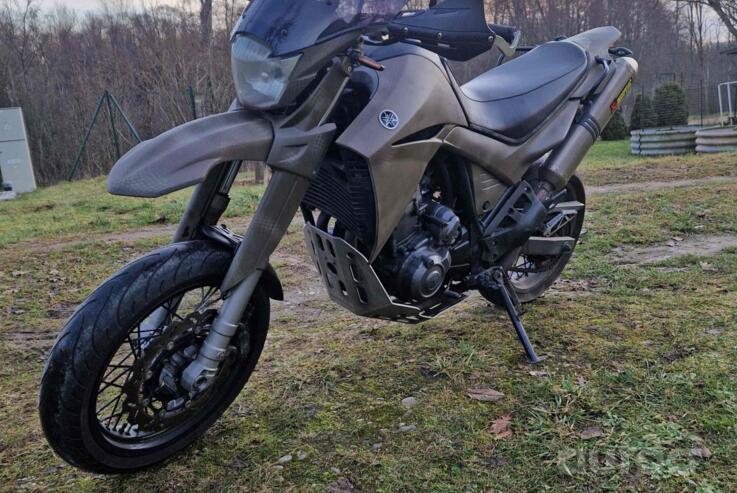 Yamaha XT