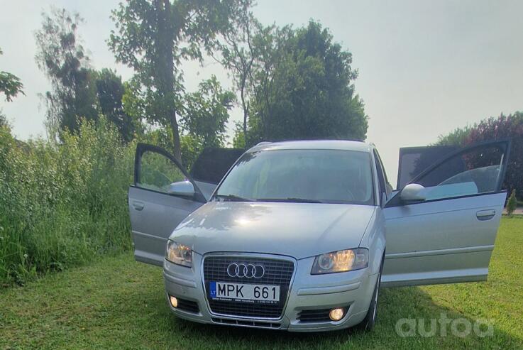 Audi A3 8P/8PA [restyling] Sportback hatchback 5-doors
