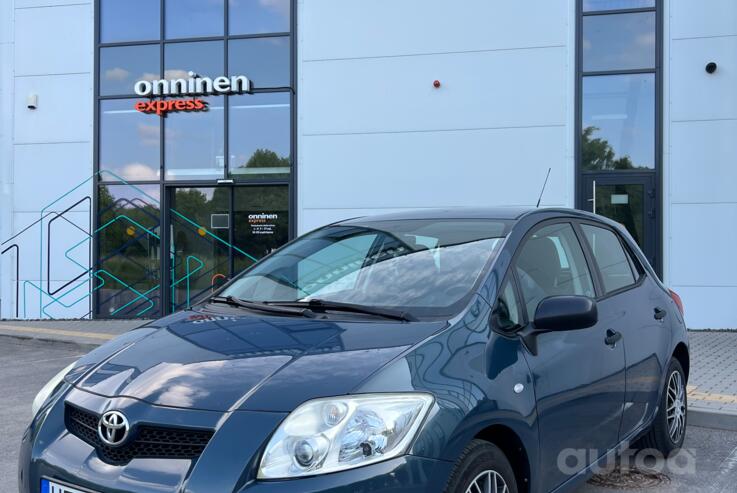 Toyota Auris 1 generation Hatchback 5-doors
