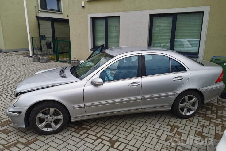 Mercedes-Benz C-Class W203/S203/CL203 [restyling] Sedan 4-doors