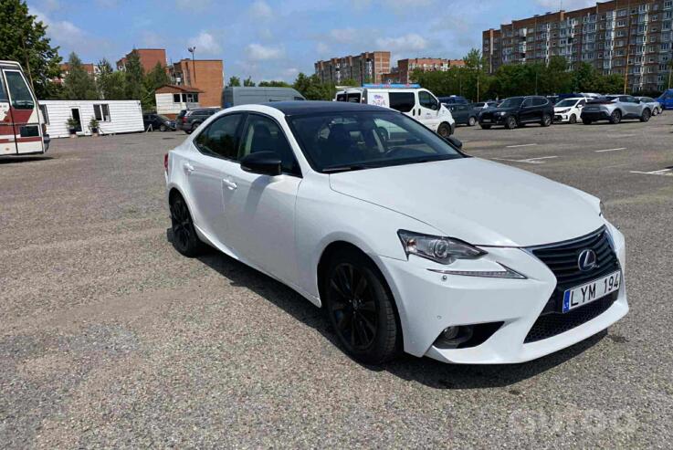 Lexus IS XE30 Sedan 4-doors