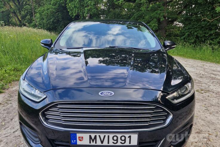 Ford Fusion (North America) 2 generation Sedan