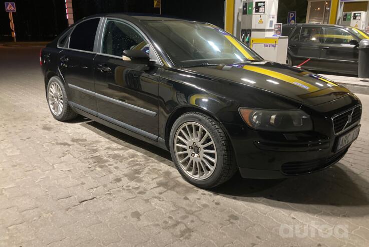 Volvo S40 2 generation Sedan