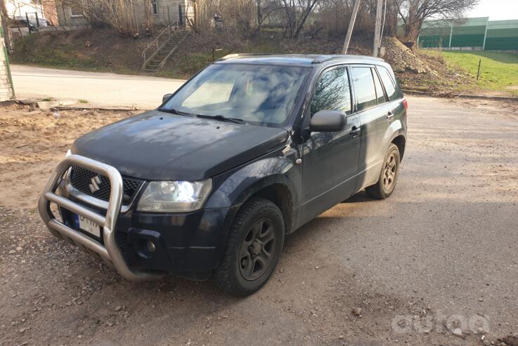 Suzuki Grand Vitara 2 generation Crossover 5-doors