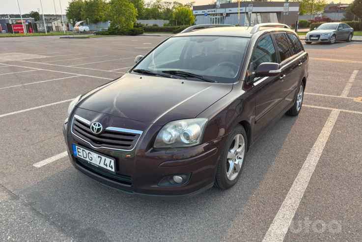 Toyota Avensis 2 generation [restyling] wagon