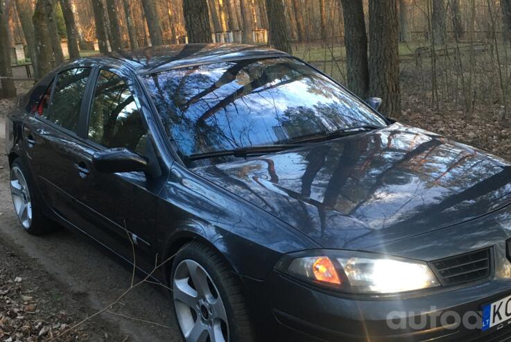 Renault Laguna 2 generation [restyling] Liftback