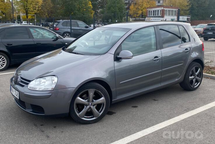 Volkswagen Golf 5 generation Hatchback 5-doors