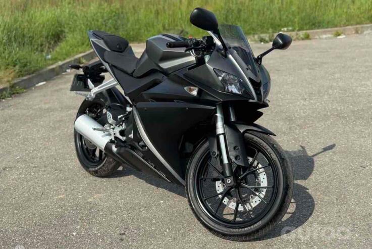 Yamaha YZF