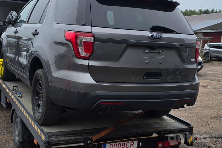 Ford Explorer 5 generation [restyling] SUV