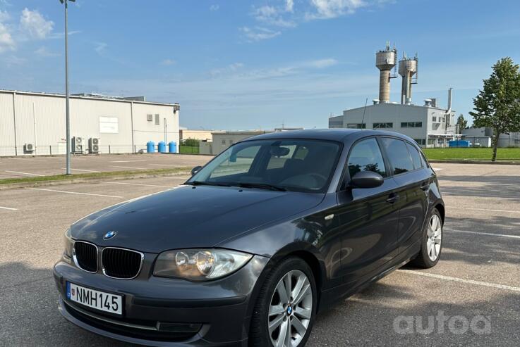 BMW 1 Series E81/E82/E87/E88 [restyling] Hatchback 5-doors