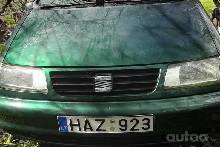 SEAT Alhambra 1 generation Minivan